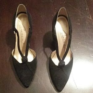 Black open toed heels made in spain